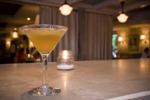 gathering cocktail: “gin blossom” hendrick’s gin, wildflower honey, jasmine vermouth, green tea, orange